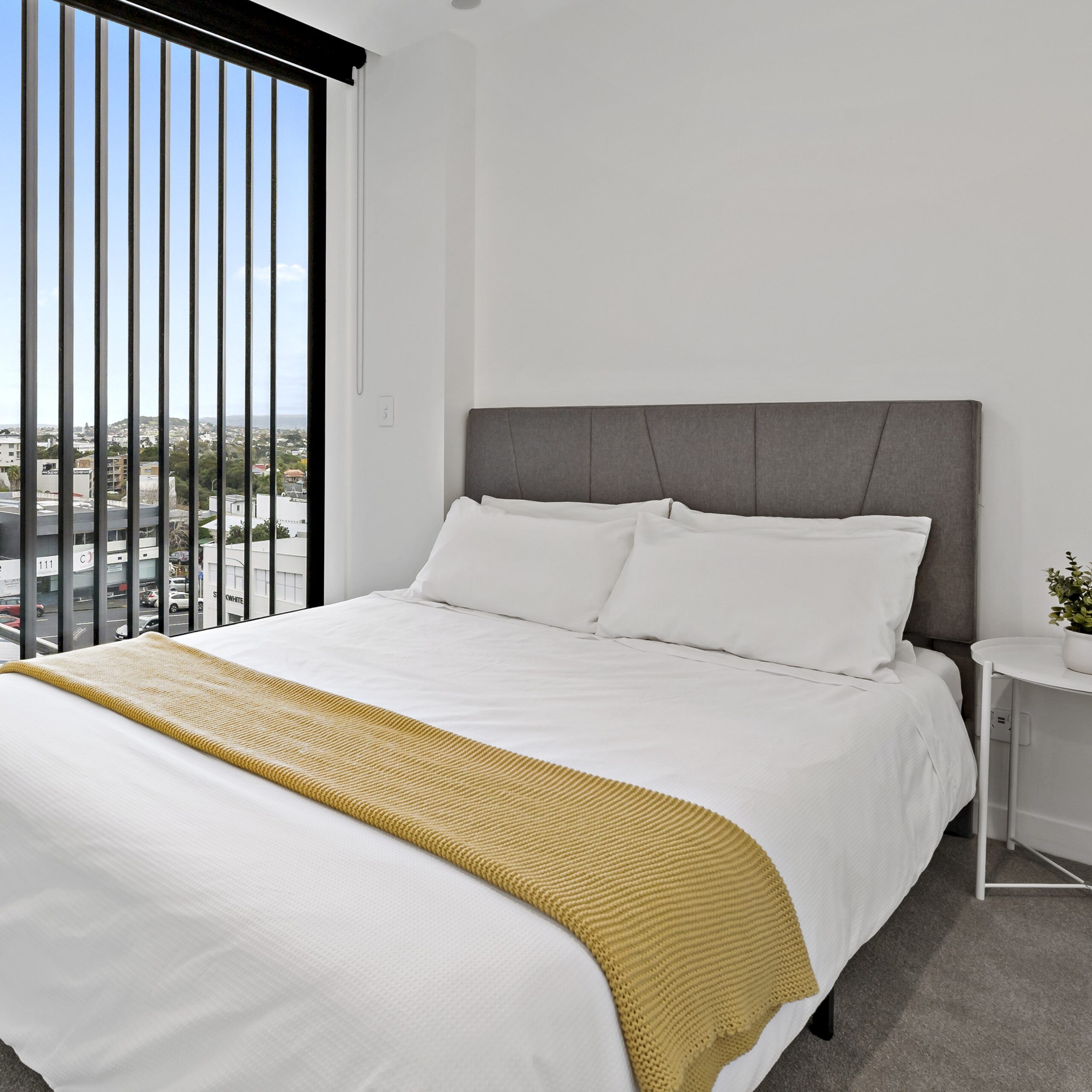 Hotel Collection Queen Size Bed Cover & Linen
